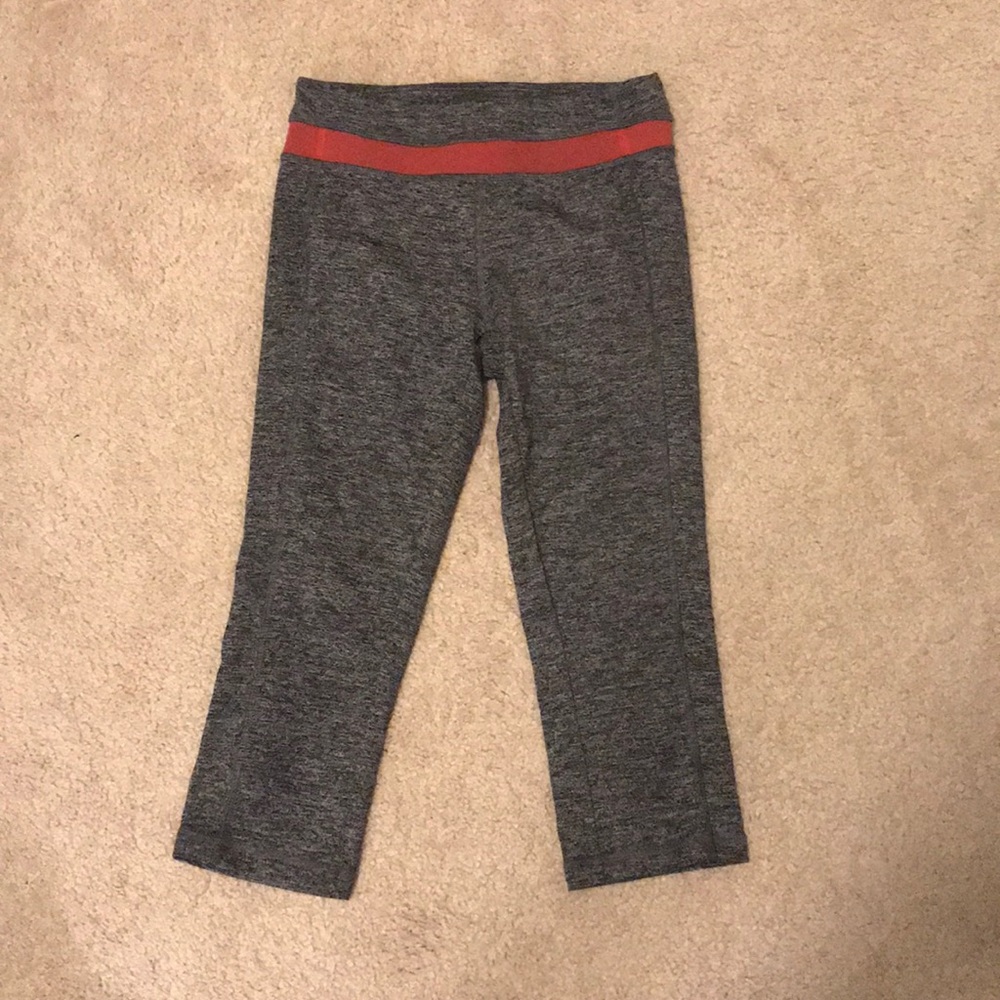 Forever21 Cropped leggings XS